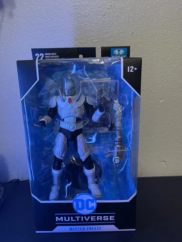 McFarlane Toys DC Multiverse Mister Freeze 7 in Action Figure - 15283 Cover
