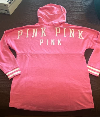 Victoria’s Secret ROSA Terry Francés Túnica Universitaria Sudadera con Capucha Cubrir Mediana NUEVO Foto 1 de 4