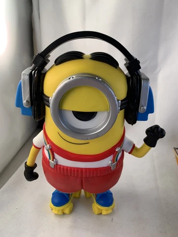 Funko Pop! Movies: Minions: The Rise of Gru - Roller Skating Stuart Vinyl Figure Cover