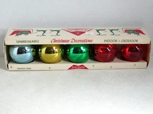 Set of five Vintage Unbreakable Jewelbrite Christmas Ornaments In Box ZZ7 - Picture 1 of 7