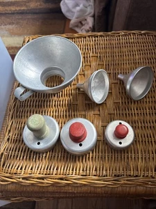 Konvolut 6 antike Keks-/Keks-/Donutausstecher & Trichter - Bild 1 von 4