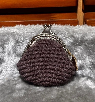 Cierre monedero tejido en h hecho en Foto 1 de 3