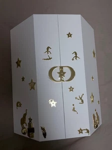 DIOR Le 30 Montaigne Beauty Adventskalender 2025 versiegelt 24 Überraschungen Weihnachten - Bild 1 von 8