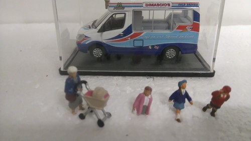 VANS furgone gelato oxford diecast 1:76 blu bianco whitby (dima) e figurine