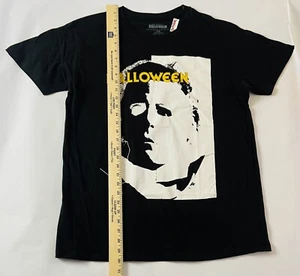 John Carpenter's Halloween Movie Men's T Shirt Michael Myers Masked Slash Size L - Picture 1 of 6