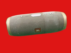 JBL Charge 3 Waterproof Portable Bluetooth Speaker, Grey, FAULTY MOTHERBOARD - Zdjęcie 1 z 4
