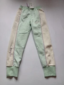 Nike Jogger Pant Girl M Green Swoosh Logo Drawstring Straight Leg DM8388-379 N74 - Picture 1 of 4