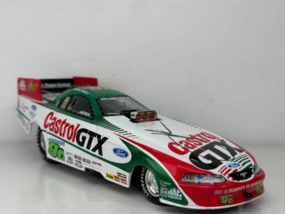 Coche divertido Action John Force autografiado firmado Castrol Ford Mustang NHRA Foto 1 de 4