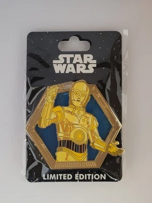 WDI 迪士尼徽章 D23 Expo 2017 - 星球大战机器人 - C-3PO LE 300 — 第 1/2 张图片