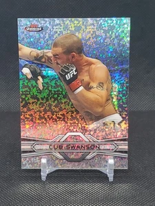 2013 Topps Finest UFC Rifrattore Cub Swanson #99 Rookie RC - Foto 1 di 2