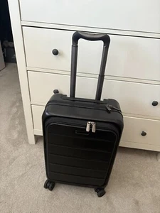 Ricardo Beverly Hills Front Opening 22" Carry On Spinner, BLACK - Picture 1 of 5