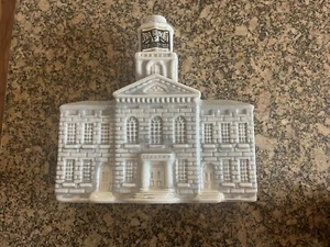 Ezra Brooks 1969 New Hampshire State House 150th Anniversary Whiskey Dekanter - Bild 1 von 5