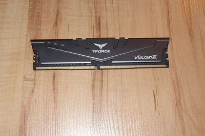 Team Group 16GB 1x16GB DDR4-3200 T-Force VulcanZ Speicher Grau - Bild 1 von 2