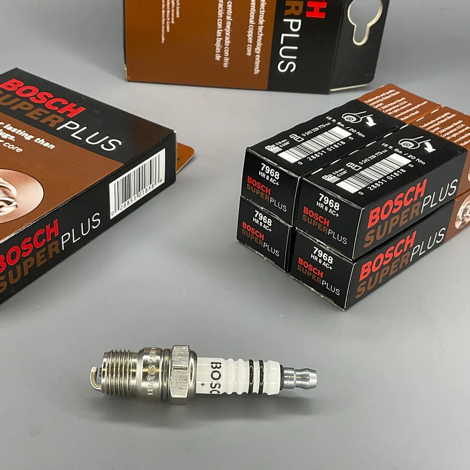 Bosch Super Plus Spark Plug 4PCS 7968 For Buick Chevrolet GMC Pontiac — 第 1/4 张图片