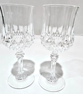 2 CRISTAL D’ARQUES “LONGCHAMP” 4 oz CRYSTAL SHERRY GLASSES ~ 5 3/4" ~EUC - Picture 1 of 5