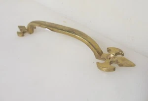 Vintage Brass Door Handle Cupboard Pull Cabinet Old Fleur Gothic 7" - Picture 1 of 10