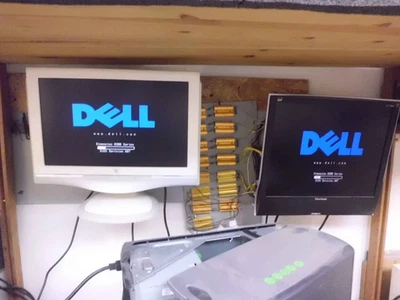 A9600SE/TD ati 128MB agp video card radeon 9600SE with dvi vga and svideo outpu - Image 1 of 4