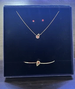 Swarovski Necklace, Earrings, And Bracelet Pair 5539903 - Picture 1 of 4