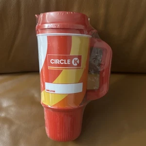 Tankstelle Circle K Mitarbeiter Reisebecher Becher rot weiß Whirley Drink NEU - Bild 1 von 5