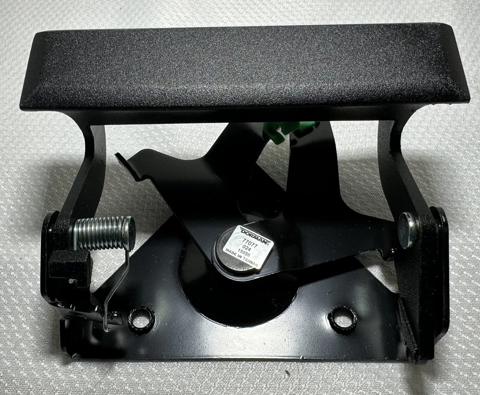 Manija del portón trasero Dorman 77077 para modelos seleccionados de Chevrolet GMC 88-02 Foto 1 de 4