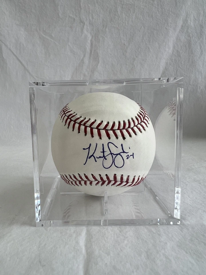 Kurt Suzuki Washington Nationals Firmado Auto 2019 Serie Mundial Campeones MLB Certificado de Autenticidad Foto 1 de 4