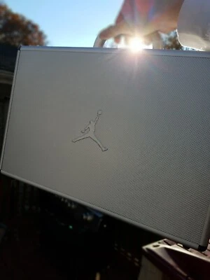 Jordan Retro 1 Maleta Foto 1 de 4