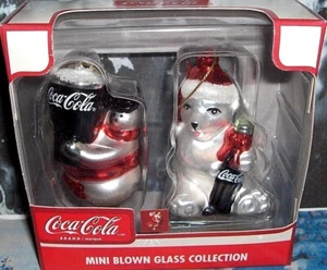 Snowman And Bear Holding Coca Cola`2004?`Blown Glass-Christmas Tree Ornaments-NW - Picture 1 of 7