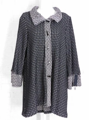 Chaqueta MOONLIGHT Chopstick Línea A Cuello Alto Bajo con Cable Negro Blanco Nueva Pequeña Foto 1 de 4