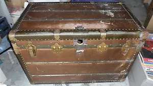 Rare Vintage Hirschfelder and Meaney Steamer Trunk/Chest  1920s - Picture 1 of 8