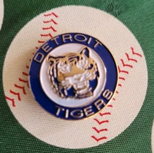 Detroit Tigers 3/4 inch Enamel Lapel Pin (1990, Ace Novelty) - New - Picture 1 of 4