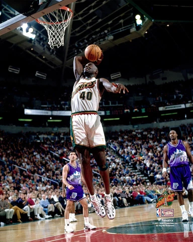 Shawn Kemp Supersonics Unsigned Hardwood Classics Tomahawk Slam Dunk Photo Cover