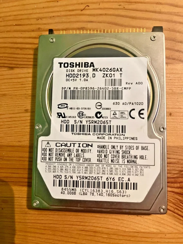 Toshiba MK4026GAX 40GB Internal 5400 RPM 2.5" laptop IDE HDD - Image 1 of 2