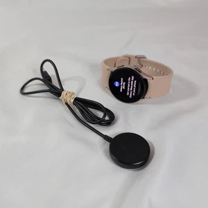 Samsung Galaxy Watch4 SM-R860 40mm Boîtier en Aluminium avec Bracelet Sport - Or Rose - Photo 1 sur 3