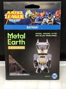 Fascinations Metal Earth Legends BATMAN Justice League DC 3D Steel DIY Model Kit - Picture 1 of 4