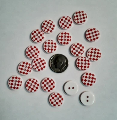 Pkg of 20 RED CHECKERBOARD 2-hole Resin Button 1/2" (13mm) Craft (5097) - Image 1 of 2