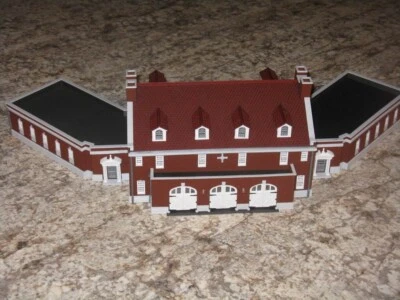 Estación de bomberos y casa de guardia Fort Knox impresa en 3D, escala HO 1/87 Foto 1 de 4