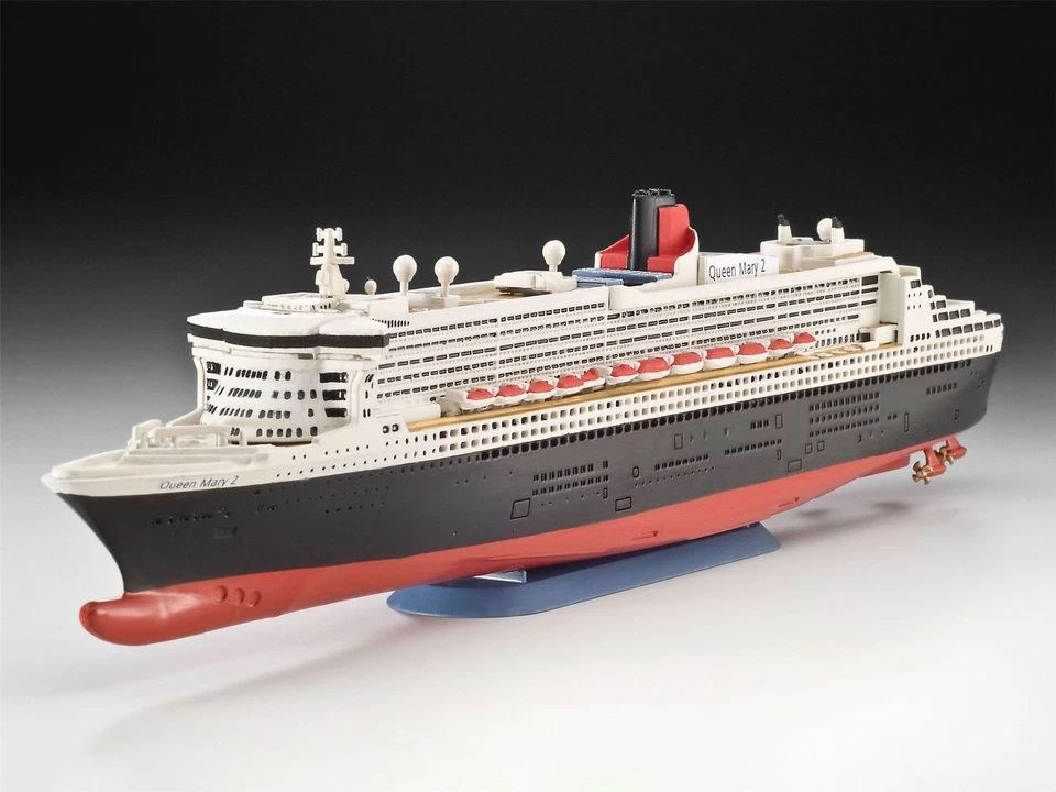 Revell - Queen Mary 2 - Maquette 1:1200 - REV05808 - Bild 1 von 3