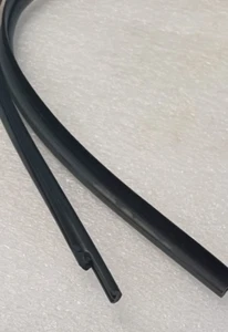 GUARNIZIONI RASCHIAVETRO PORTER E QUARGO PORTA SINISTRA - Picture 1 of 4