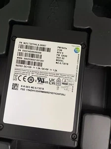 New Samsung PM1643a 30.72TB SAS 12Gb/s 2.5 Enterprise Server SSD MZ-ILT30TB - Picture 1 of 1