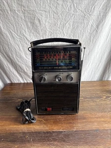 Vintage Browni Radio Ultra Power Solid State AM/FM AC/DC Power getestet - Bild 1 von 8