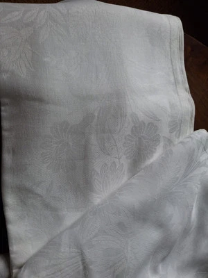 NAPPE, DAMASSE, BLANCHE, 210 x 140 cm, monogramme DP - Photo 1/4