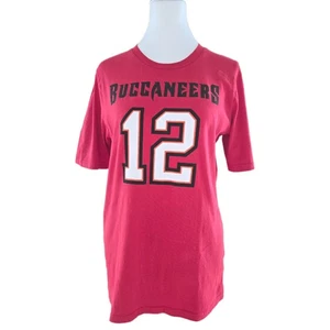 Tom Brady Tampa Bay Buccaneers T-Shirt | Red | Youth Large (14/16) - Picture 1 of 4