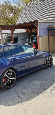 Verkaufe 4 x Hankook  255/30 ZR20 mit Ronalfelgen. Alles nur 2000km gelaufen.  - Bild 1 von 4