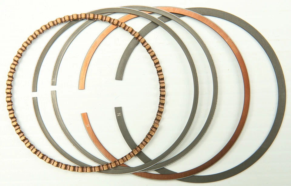 Wiseco Ring Set 70.00mm 1977-1980 Kawasaki 1000 LTD 2756XC - Image 1 of 1