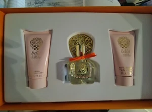 VINCE CAMUTO BELLA 3 PC. GIFT SET-1.7 OZ PARFUM SPRAY & BODY LOTION & SHOWER GEL - Picture 1 of 3