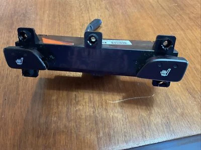 Hyundai Tucson 2012 control de asiento térmico Foto 1 de 3