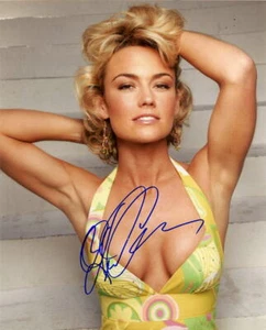 Signed Kelly Carlson Color 8X10 RP Photo w/coa Free Shipping  - Picture 1 of 1