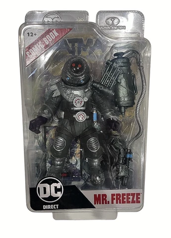 DC DIRECT PAGE PUNCHERS MR. FREEZE ACTION FIGURE WITH COMIC FIGHTING THE FROZEN Cover
