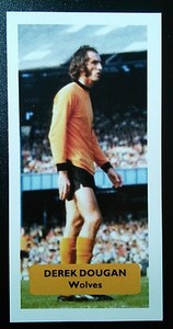 N IRELAND - WOLVES - DEREK DOUGAN - Score UK football trade card - 1 of 16 