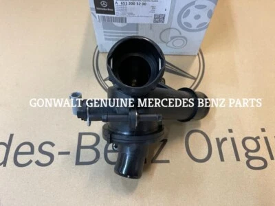 Termostato OEM 6512003200 genuino Mercedes-Benz Sprinter 2500-3500 2014-2017 Foto 1 de 3